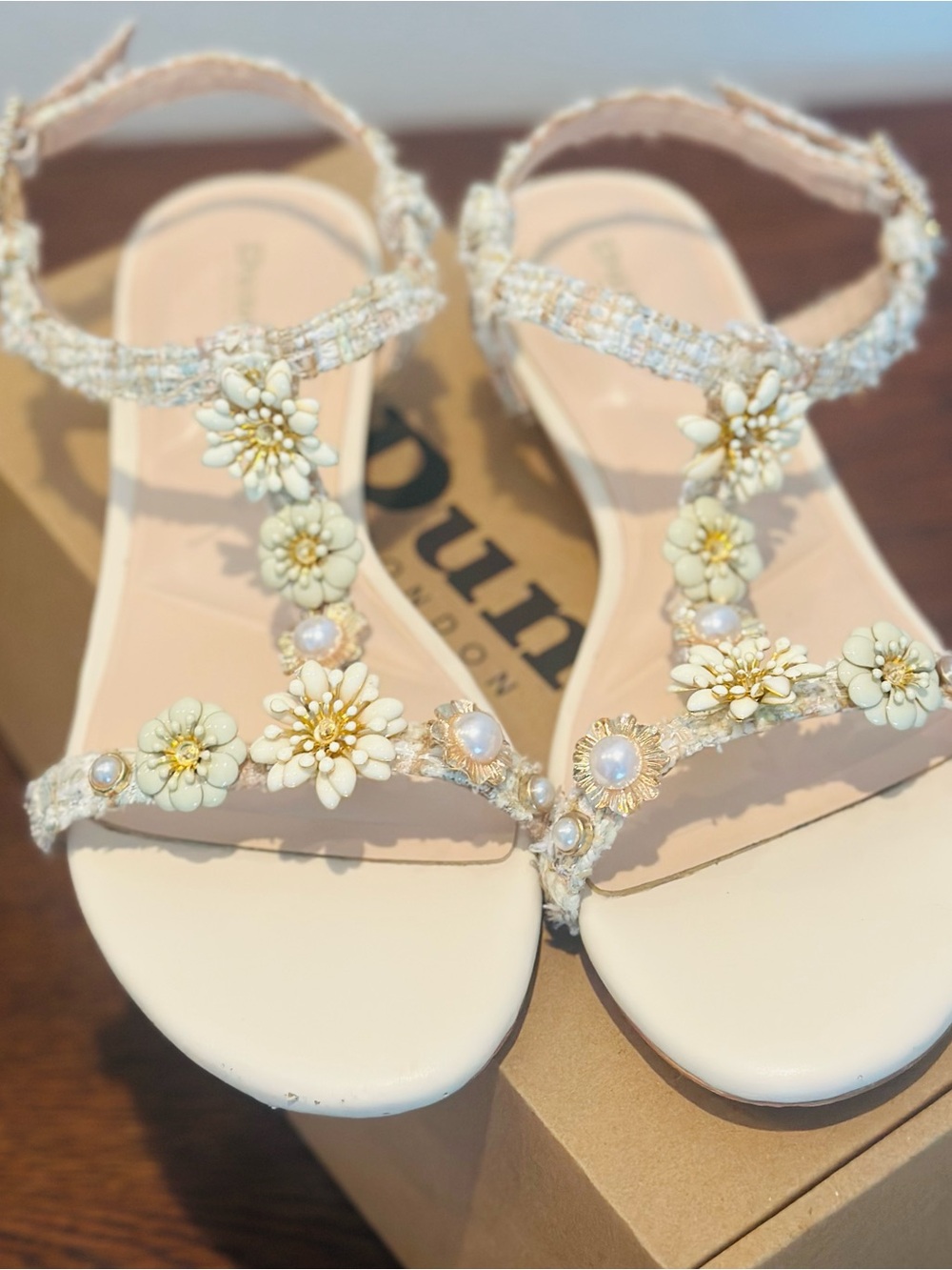 Dune London Women’s Floral T-Strap Sandals Bridesmaid Flower Girl 38 US 8